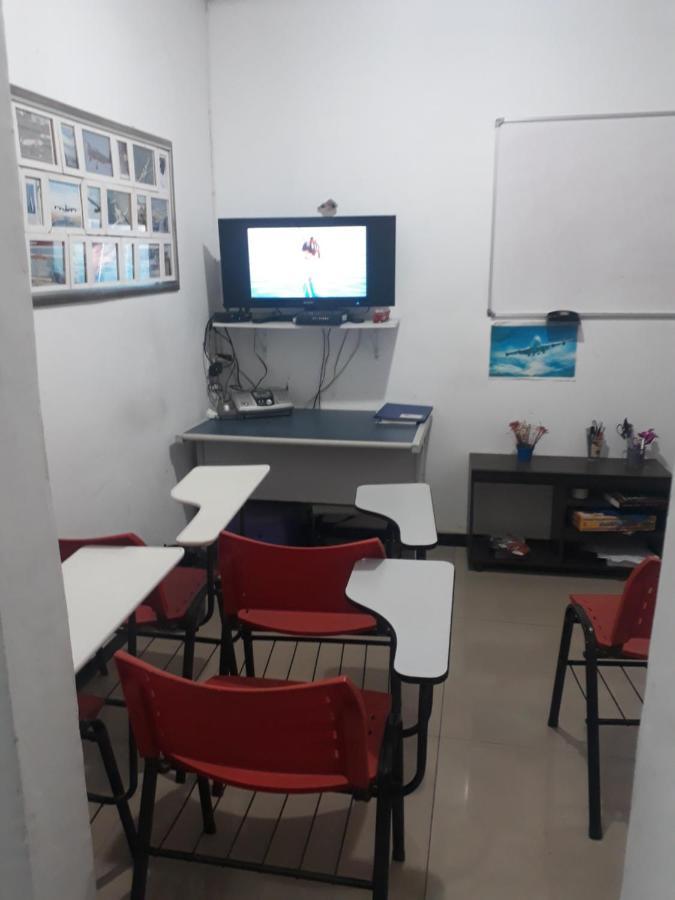 Flight Crew Hostel 벨루오리존치 외부 사진