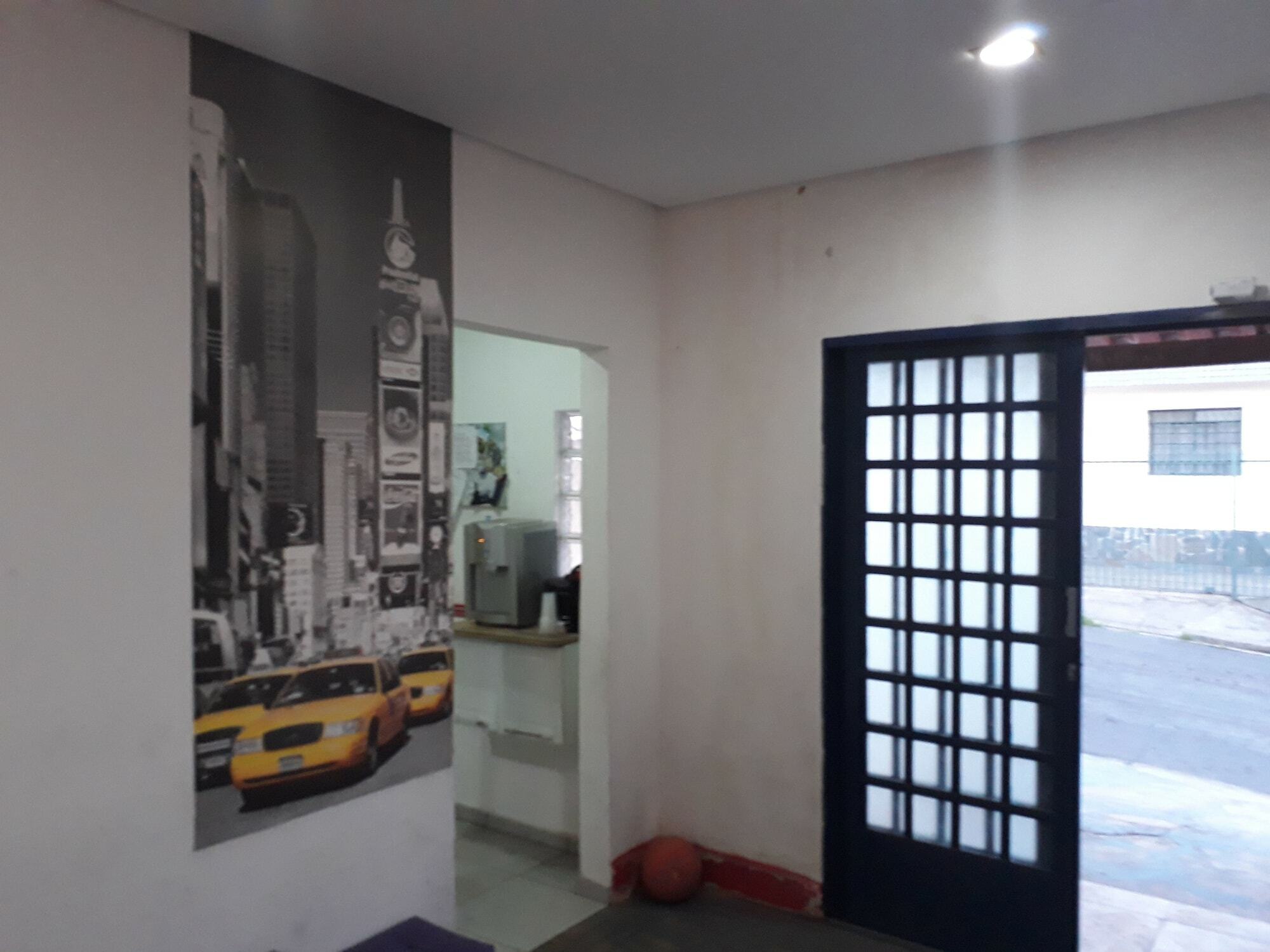 Flight Crew Hostel 벨루오리존치 외부 사진